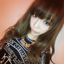 qq头像女生可爱小清新:得不到就不要_WWW.TQQA.COM