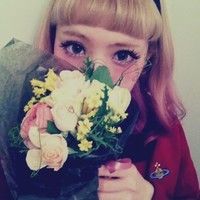 贴吧流行的个性原宿风qq头像:夜半唱情歌_WWW.TQQA.COM