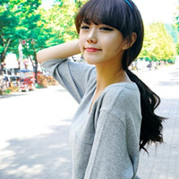 纯真女孩QQ头像:回忆温暖了记忆_WWW.TQQA.COM