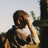 昨夜随风:QQ欧美高清男头像_WWW.TQQA.COM