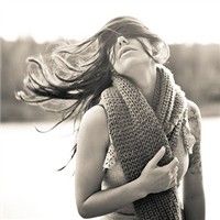 欧美风格女生头像_WWW.TQQA.COM