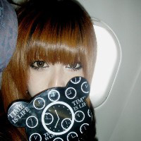 很有爱的情侣头像:一左一右_WWW.TQQA.COM