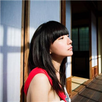 常春晓的《奋斗》剧照头像_WWW.TQQA.COM