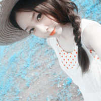 浅浅蓝阿宝色可爱女生头像_WWW.TQQA.COM
