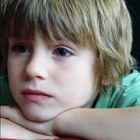 正太小小志QQ头像:小小志照片自裁_WWW.TQQA.COM