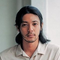 小田切让电影自裁QQ头像_WWW.TQQA.COM