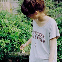 故事里的角色我不适合:唯美头像吧不带字女生_WWW.TQQA.COM