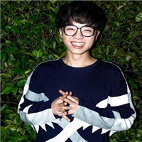 火星弟华晨宇帅气头像_WWW.TQQA.COM