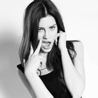 欧美女生头像大图_WWW.TQQA.COM