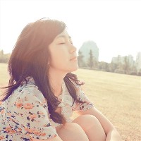 专属女生的意境头像唯美女生一个人_WWW.TQQA.COM