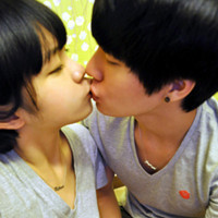 情侣一图双人头像:尽全力爱到底_WWW.TQQA.COM