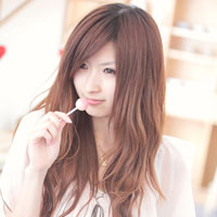 可爱大眼睛mm女生头像_WWW.TQQA.COM