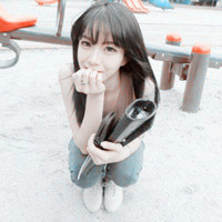 清纯女生阿宝色可爱QQ头像_WWW.TQQA.COM