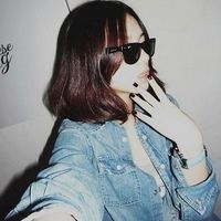 七夕你离开了我:戴眼镜的阿宝色情侣头像_WWW.TQQA.COM