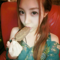 唯美长发森系女生头像:请离开我_WWW.TQQA.COM
