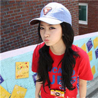 很有爱的情侣头像:一左一右_WWW.TQQA.COM