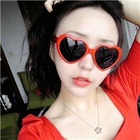 学生妹可爱女生头像_WWW.TQQA.COM