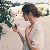 艺术强烈的英伦风女生头像_WWW.TQQA.COM
