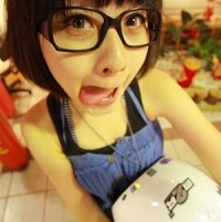 可爱又时尚的QQ小女生头像_WWW.TQQA.COM