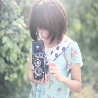 最新短发女生头像:可爱/戴眼镜_WWW.TQQA.COM