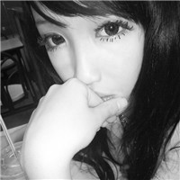 灰色配女生头像伤感:绿茶婊:白莲花_WWW.TQQA.COM