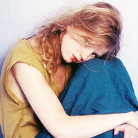 欧美风知性女生qq头像:每天想你i_WWW.TQQA.COM