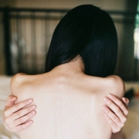 温柔似水唯美小清新女生图片头像:最近还好么_WWW.TQQA.COM