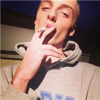 高清欧美男头像,明明爱你爱的想靠近_WWW.TQQA.COM