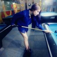 远景QQ头像情侣一男一女两张:幻彩的世界有你有_WWW.TQQA.COM