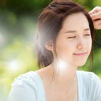 qq唯美头像女生:可爱:别走我最爱的人_WWW.TQQA.COM