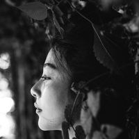 女生优雅安静qq头像:喜欢独自忧伤_WWW.TQQA.COM