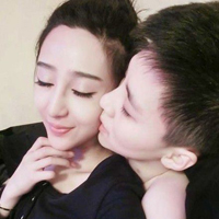 亲嘴的qq头像:情侣在一起就甜蜜_WWW.TQQA.COM