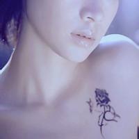 社会带枪纹身男生头像图片_WWW.TQQA.COM