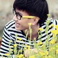 穿情侣装的情侣头像一对/2张_WWW.TQQA.COM