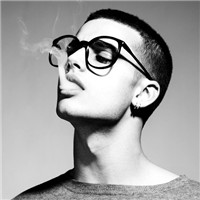 精选黑白头像吧_WWW.TQQA.COM