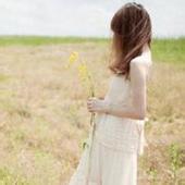 唯美女生卖萌头像:时光慢些在留给回忆一些时间_WWW.TQQA.COM