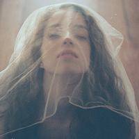 欧美女生头像霸气不要字:有气质_WWW.TQQA.COM