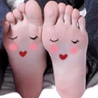 情侣头像左一右唯美:深爱的人明天就要嫁别人_WWW.TQQA.COM