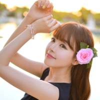 QQ金信英头像可爱:好看的金信英头像_WWW.TQQA.COM