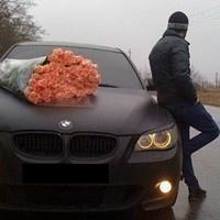 自搭QQ情侣头像:只不过想好好爱一个人_WWW.TQQA.COM