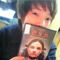 能拼在一起的情侣头像:两张:幸福就是拼拼看_WWW.TQQA.COM