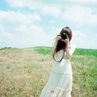 唯美长裙自然风:你不爱有人爱_WWW.TQQA.COM