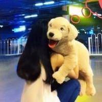 带小狗或抱着小狗的qq女生头像:可爱萌系_WWW.TQQA.COM