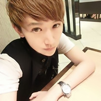 自搭情侣头像分开的一男一女:幸福就是我和你_WWW.TQQA.COM