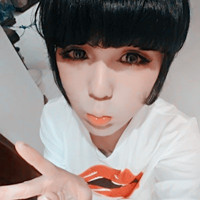 侧脸个性女生头像_WWW.TQQA.COM
