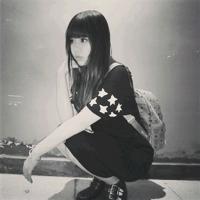 灰色头像:唯美系:长发容颜美_WWW.TQQA.COM