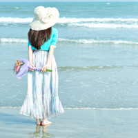 唯美长裙自然风:你不爱有人爱_WWW.TQQA.COM