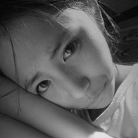 灰色配女生头像伤感:绿茶婊:白莲花_WWW.TQQA.COM