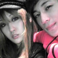 相依为命的情侣QQ头像:一对_WWW.TQQA.COM