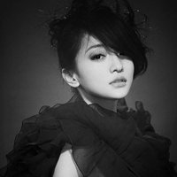 欧美范灰色女生头像:你快乐我就快乐_WWW.TQQA.COM